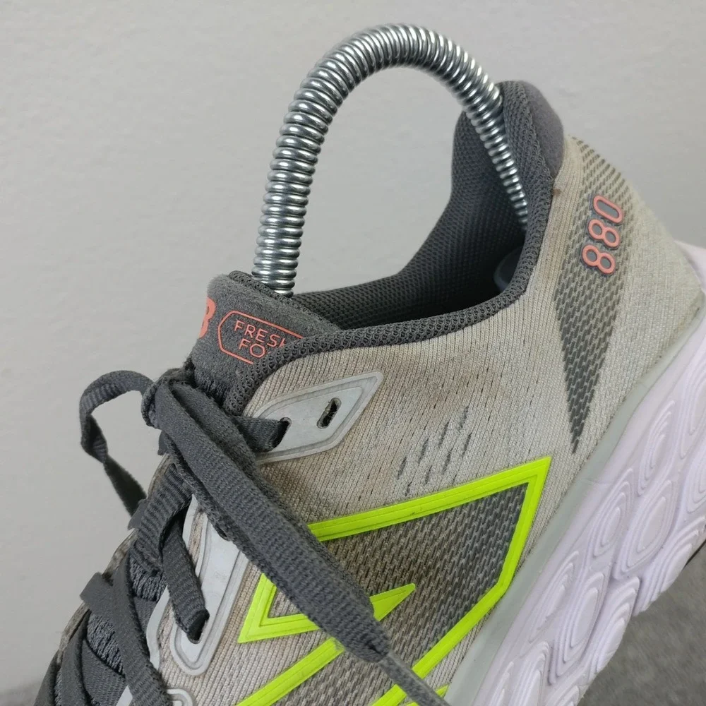 New Balance Fresh Foam 880 Womens Size 6.5 Running Shoes Gray W880F14